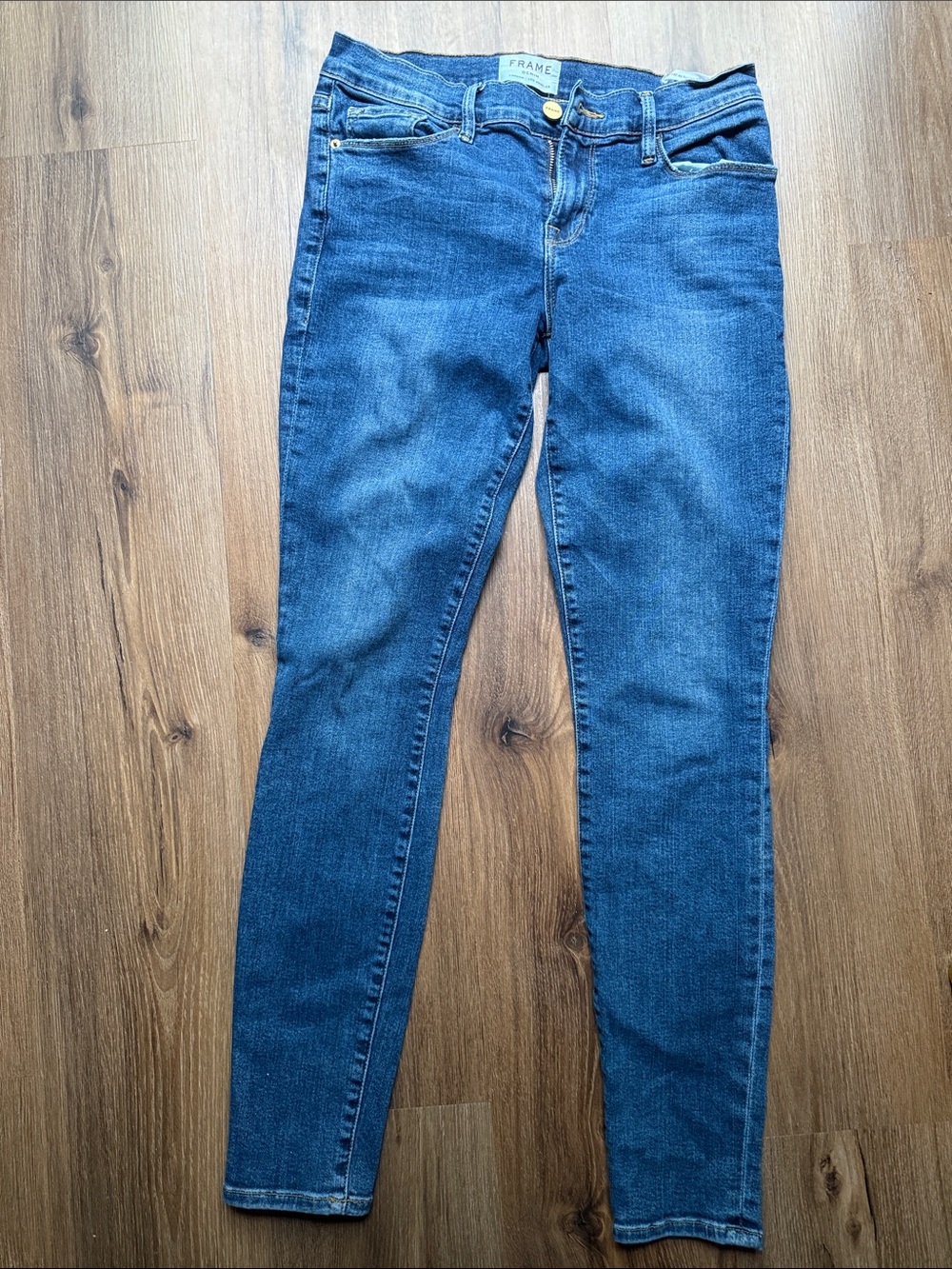 Frame Denim Women's Skinny Jeans in Medium Blue Wash